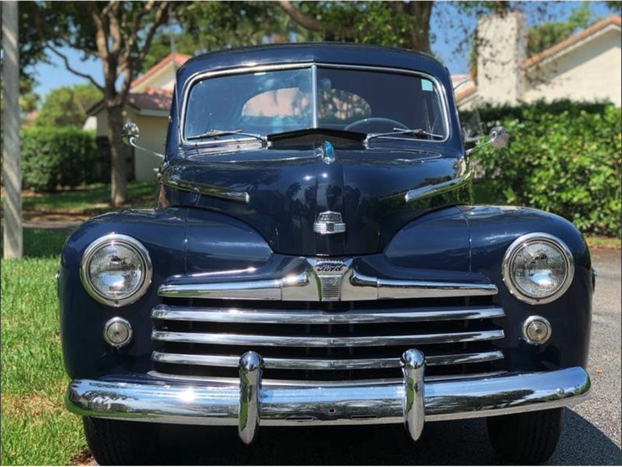 Ford deluxe 1948