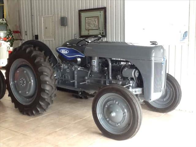 1941 Ford Ferguson Systeme (CC-1017445) for sale in Lévis, Québec