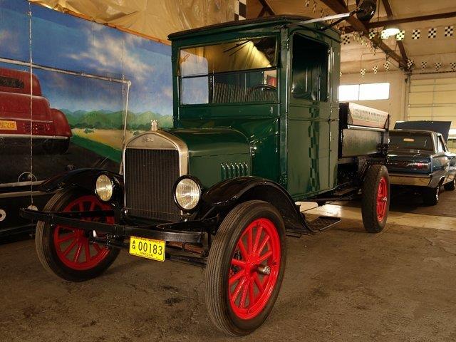 1926 Ford Dump Truck (CC-1018583) for sale in Eugene, Oregon