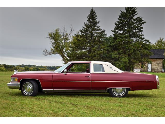 Cadillac coupe deville 1975