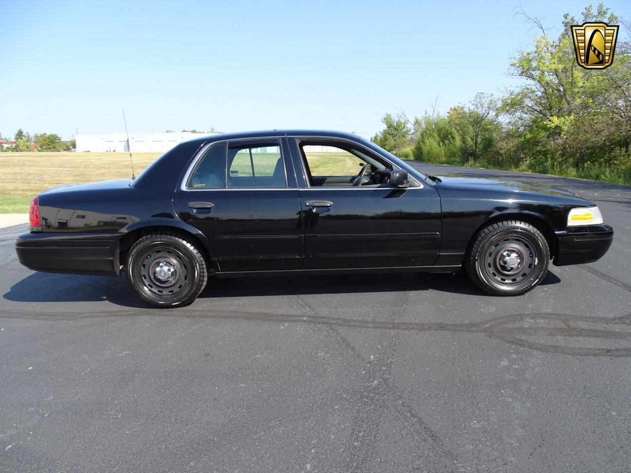 Ford crown victoria 2004