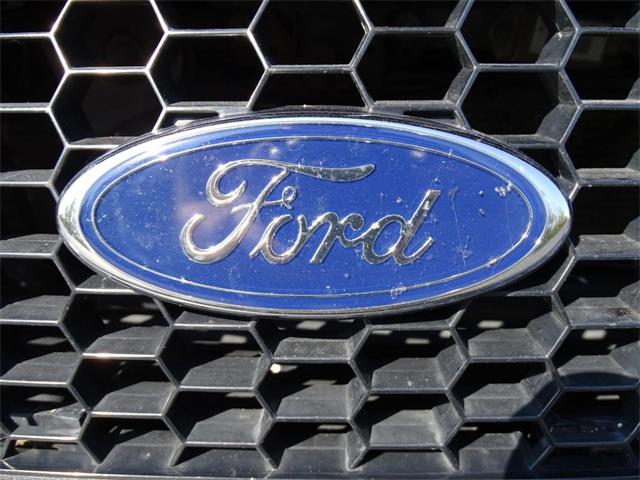 2004 Ford Crown Victoria (CC-1023317) for sale in Indianapolis, Indiana