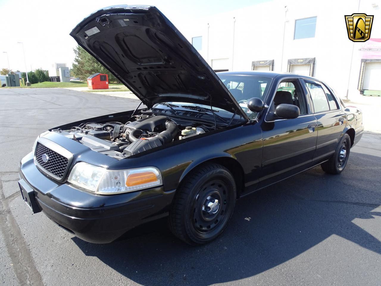 Ford crown victoria 2004