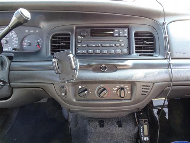 2004 Ford Crown Victoria (CC-1023317) for sale in Indianapolis, Indiana