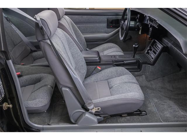 1989 Chevrolet Camaro IROC Z28 (CC-1023592) for sale in Plymouth, Michigan