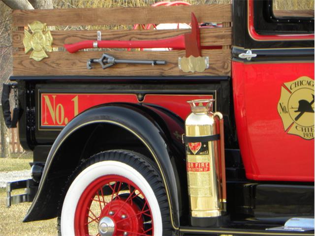 Vintage Toys - Fire Truck Ford Boyer 1931 – Jantiques LLC.