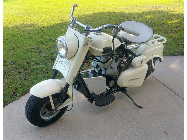 1962 Cushman Motorcycle (CC-1025005) for sale in Maple Lake, Minnesota