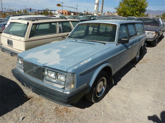 1984 Volvo 240 (CC-1025329) for sale in Ontario, California