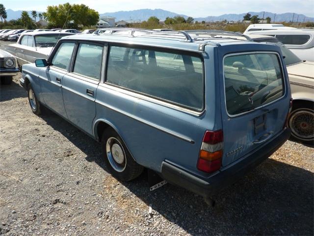 1984 Volvo 240 (CC-1025329) for sale in Ontario, California