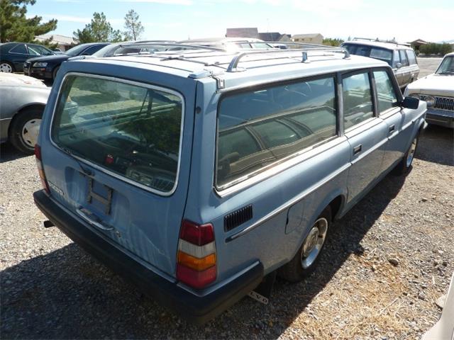 1984 Volvo 240 (CC-1025329) for sale in Ontario, California