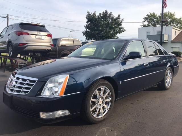 2009 Cadillac DTS (CC-1020535) for sale in Monroe, Michigan