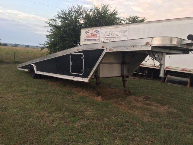 1989 Featherlite Trailer (CC-1025416) for sale in Conroe, Texas