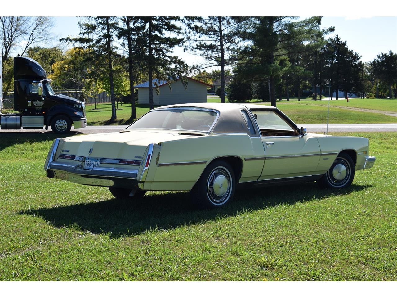 Oldsmobile toronado 1977