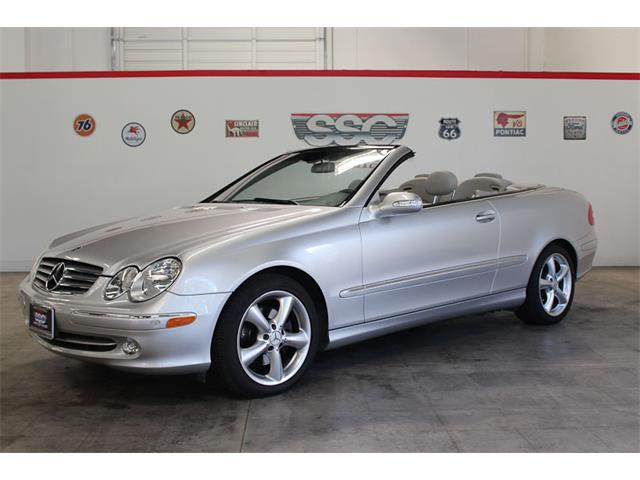 2005 Mercedes-Benz CLK320 (CC-1026786) for sale in Fairfield, California