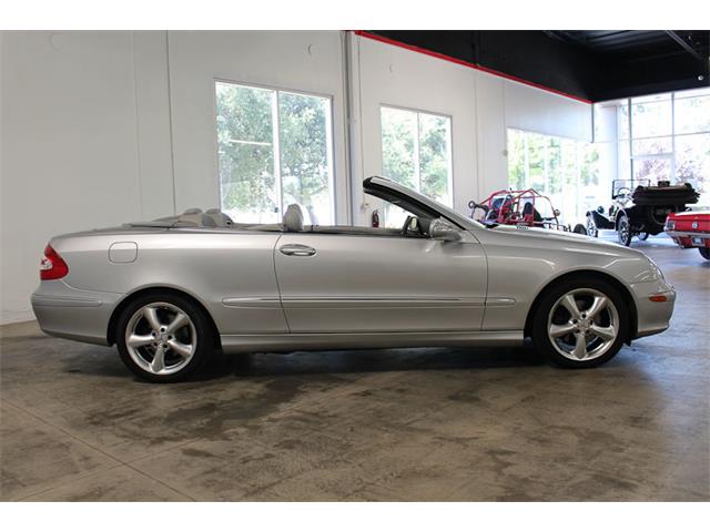 2005 Mercedes-Benz CLK320 (CC-1026786) for sale in Fairfield, California
