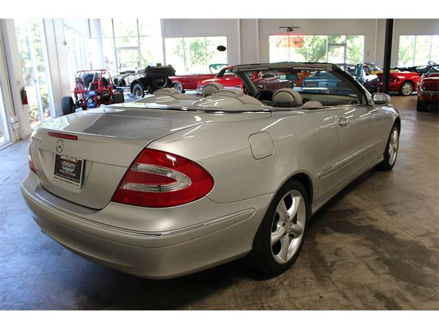 2005 Mercedes-Benz CLK320 (CC-1026786) for sale in Fairfield, California