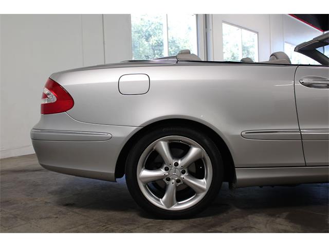 2005 Mercedes-Benz CLK320 (CC-1026786) for sale in Fairfield, California