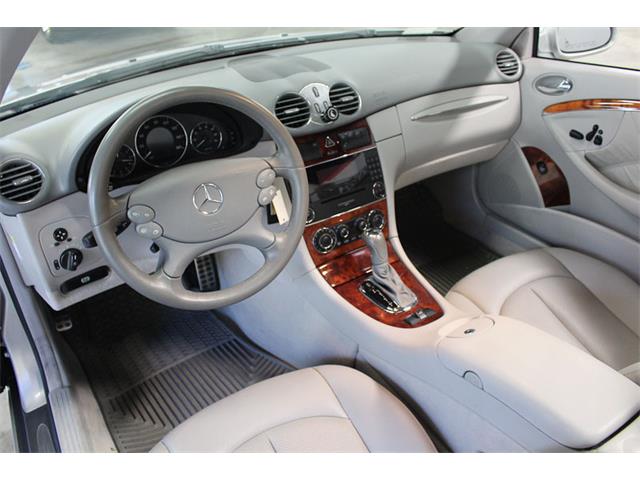2005 Mercedes-Benz CLK320 (CC-1026786) for sale in Fairfield, California