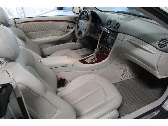 2005 Mercedes-Benz CLK320 (CC-1026786) for sale in Fairfield, California