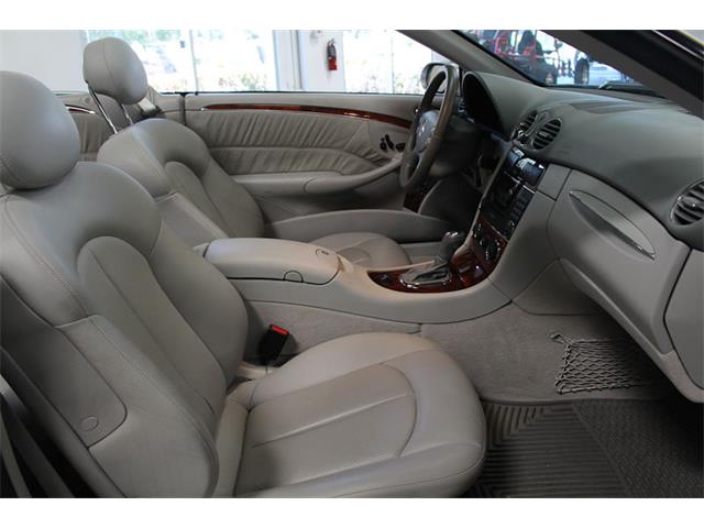 2005 Mercedes-Benz CLK320 (CC-1026786) for sale in Fairfield, California