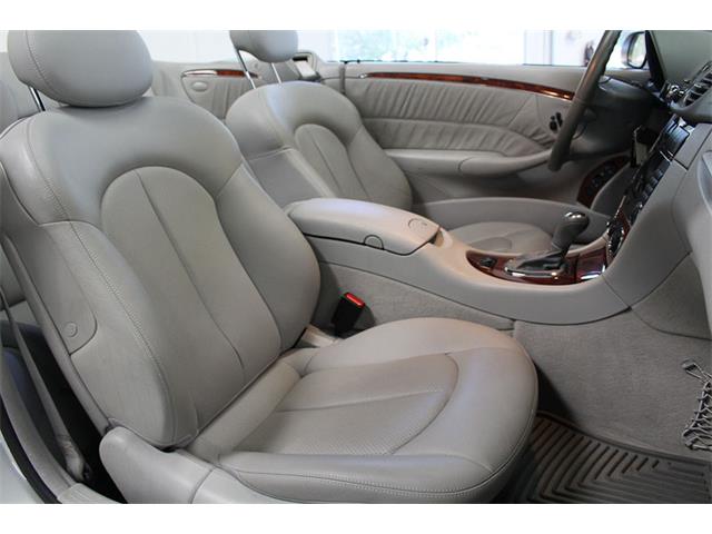 2005 Mercedes-Benz CLK320 (CC-1026786) for sale in Fairfield, California