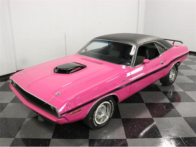 Crooks steal rare pink Dodge Challenger muscle car