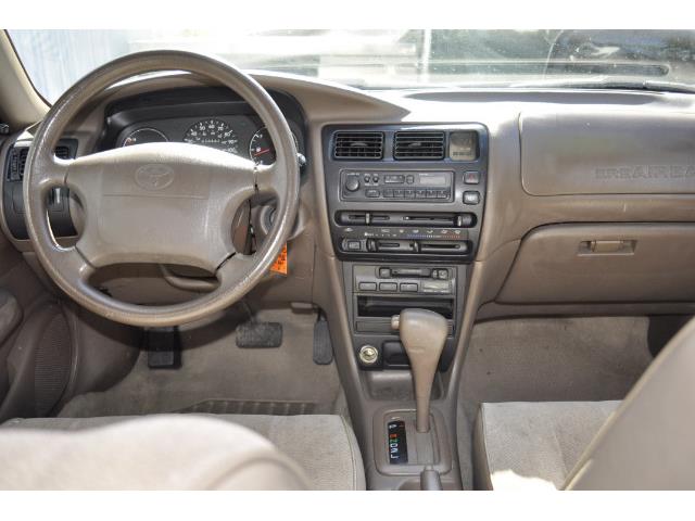 Toyota corolla 1997 deals interior