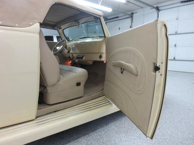 1937 Ford Convertible (CC-1028683) for sale in Sioux Falls, South Dakota