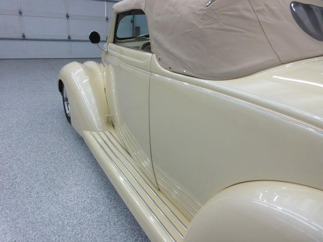 1937 Ford Convertible (CC-1028683) for sale in Sioux Falls, South Dakota