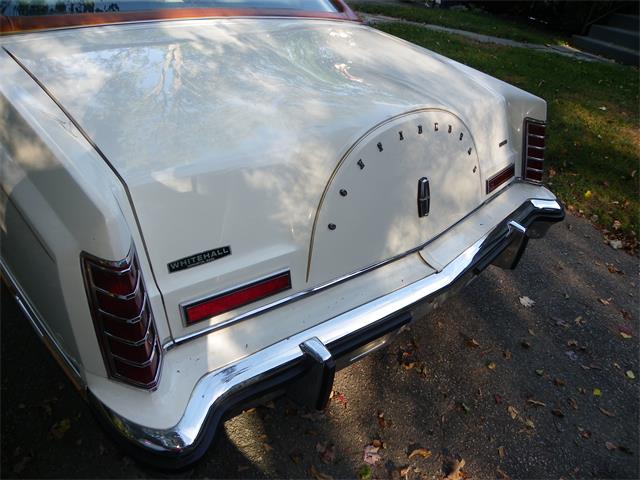 1977 Lincoln Mark V (CC-1029730) for sale in Wayland, Ma.