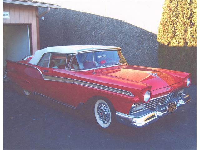 1957 Ford FAIRLANE 500 CVTBLE (CC-1033147) for sale in Palm Springs, California