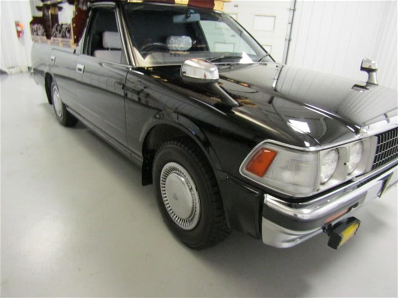 Toyota crown 1990 салон