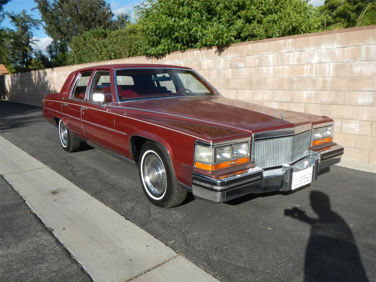 Cadillac brougham 1989