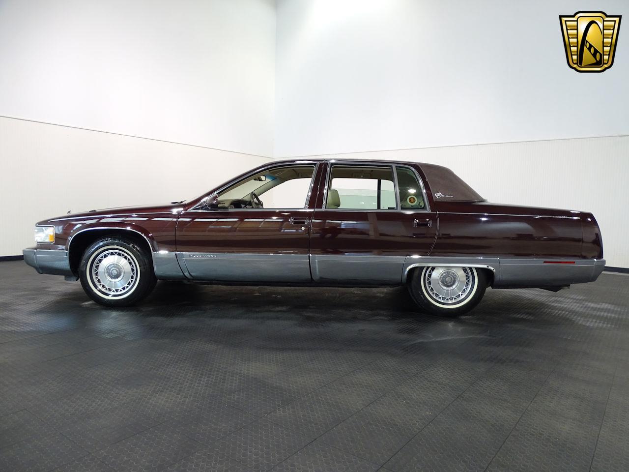 Cadillac fleetwood brougham 1996