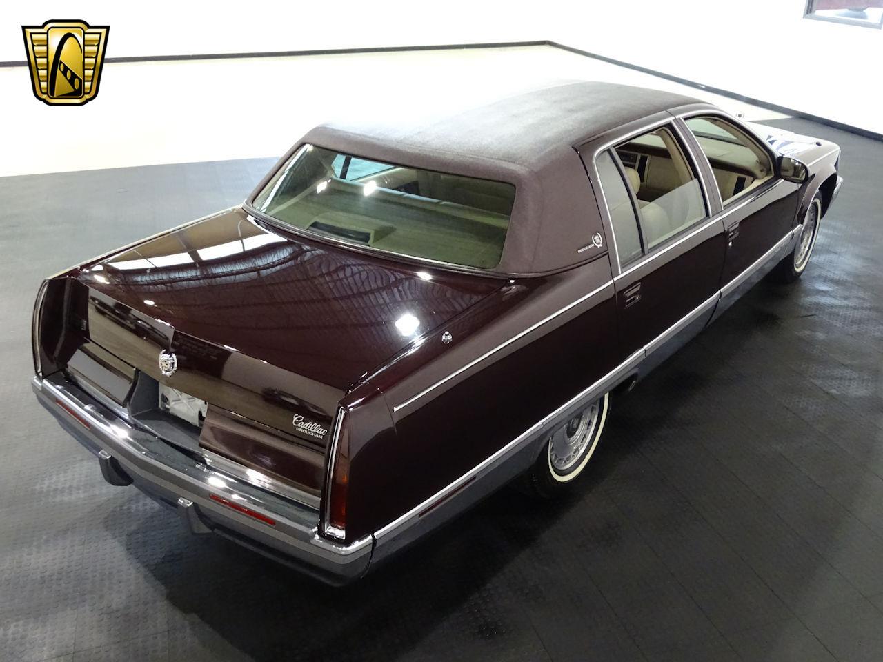 Cadillac fleetwood brougham 1996