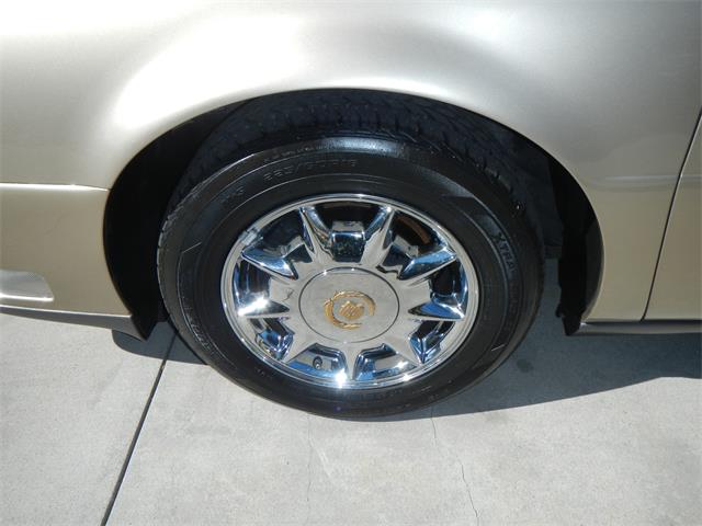 2005 Cadillac DeVille (CC-1036292) for sale in Woodland Hills, California