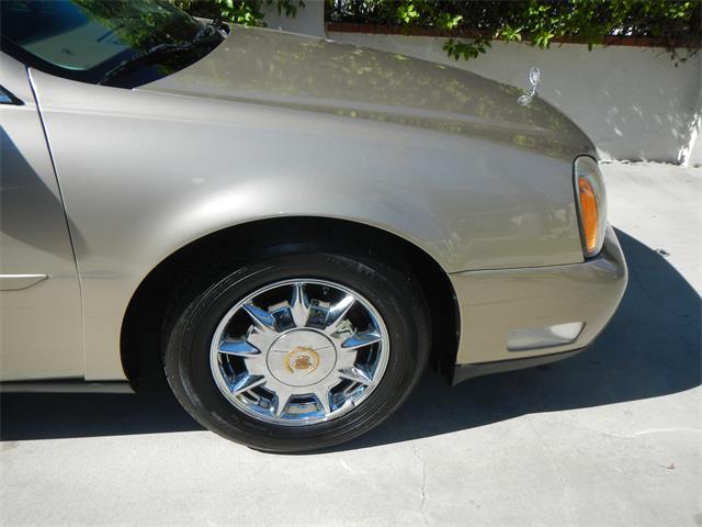 2005 Cadillac DeVille (CC-1036292) for sale in Woodland Hills, California