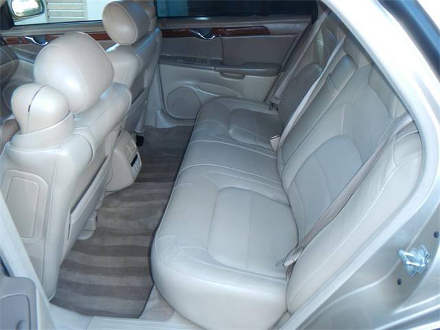 2005 Cadillac DeVille (CC-1036292) for sale in Woodland Hills, California