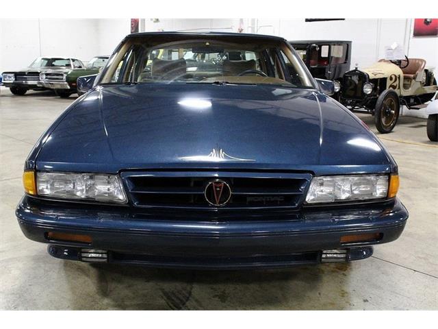1990 Pontiac Bonneville (CC-1036465) for sale in Kentwood, Michigan
