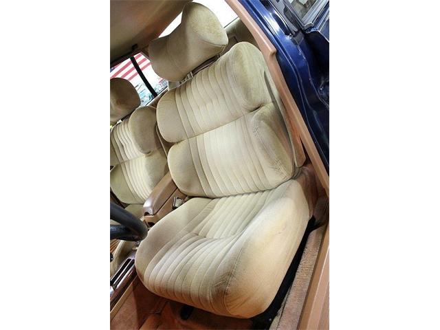 1990 Pontiac Bonneville (CC-1036465) for sale in Kentwood, Michigan
