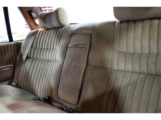 1990 Pontiac Bonneville (CC-1036465) for sale in Kentwood, Michigan