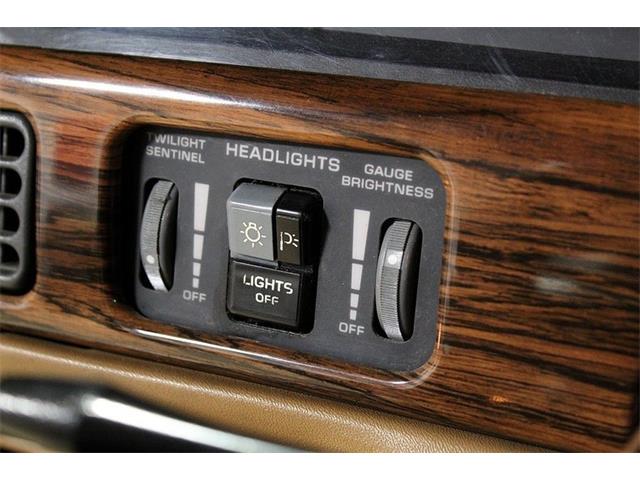 1990 Pontiac Bonneville (CC-1036465) for sale in Kentwood, Michigan