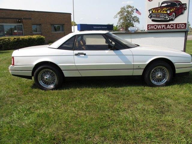 1989 Cadillac Allante (CC-1037737) for sale in Troy, Michigan