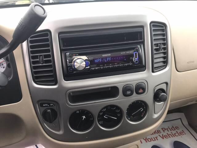 2003 Ford Escape (CC-1038148) for sale in Monroe, Michigan