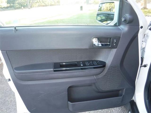 2011 Ford Escape (CC-1038512) for sale in Thousand Oaks, California