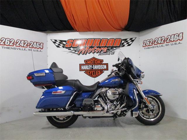 2016 Harley-Davidson® FLHTCU - Electra Glide® Ultra Classic® (CC-1038641) for sale in Thiensville, Wisconsin