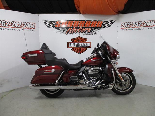 2017 Harley-Davidson® FLHTCU - Electra Glide® Ultra Classic® (CC-1038706) for sale in Thiensville, Wisconsin