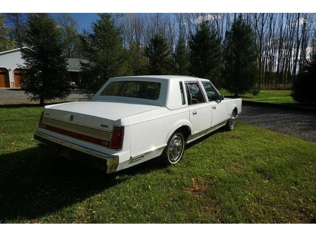 1989 Lincoln Town Car (CC-1039438) for sale in Monroe, New Jersey