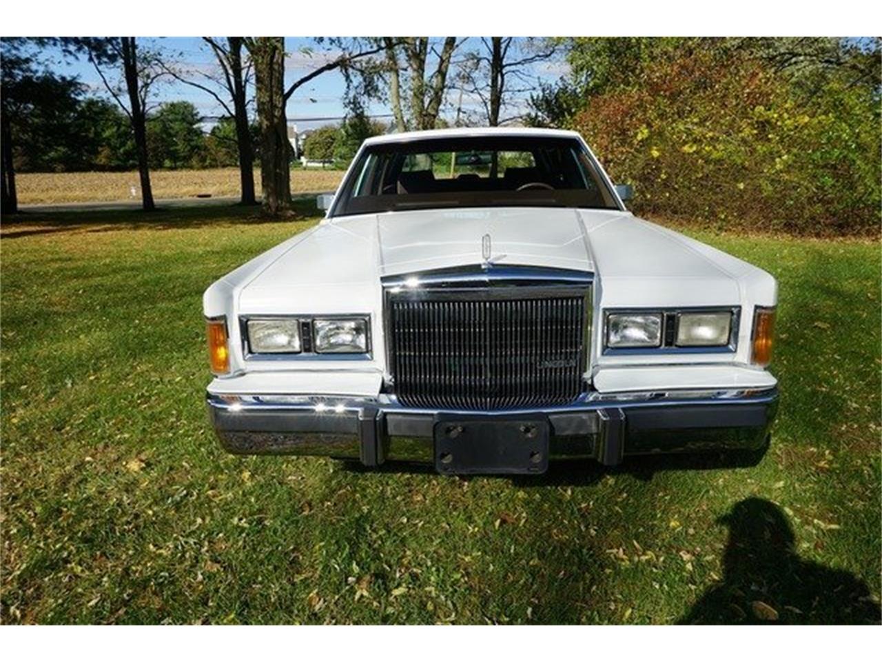1989 Lincoln Town Car for Sale CC1039438