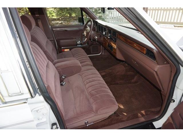 1989 Lincoln Town Car (CC-1039438) for sale in Monroe, New Jersey